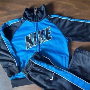 Nike track suit